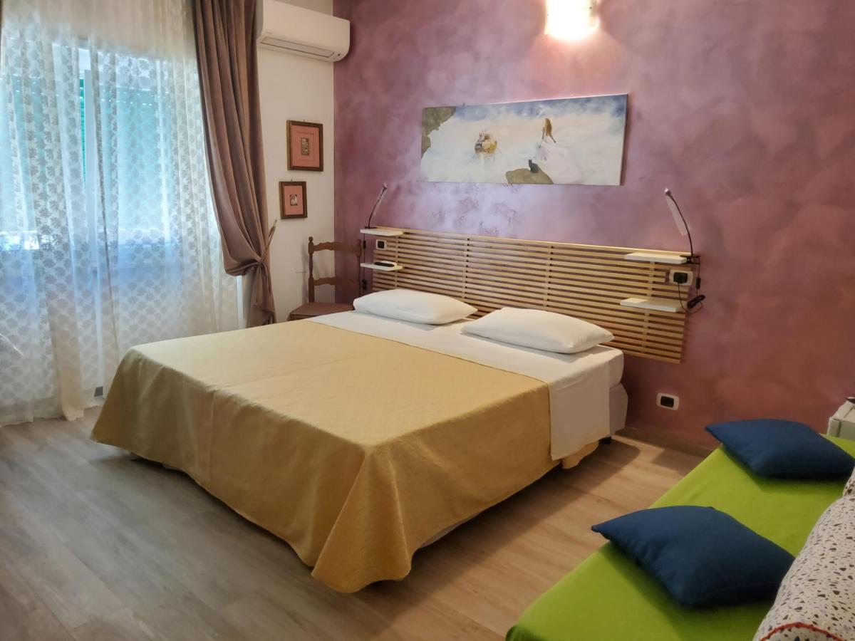 Annadia Sweet Home B&B Lido di Ostia Exteriör bild