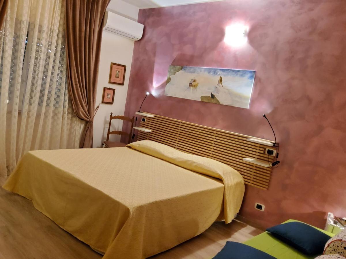 Annadia Sweet Home B&B Lido di Ostia Exteriör bild