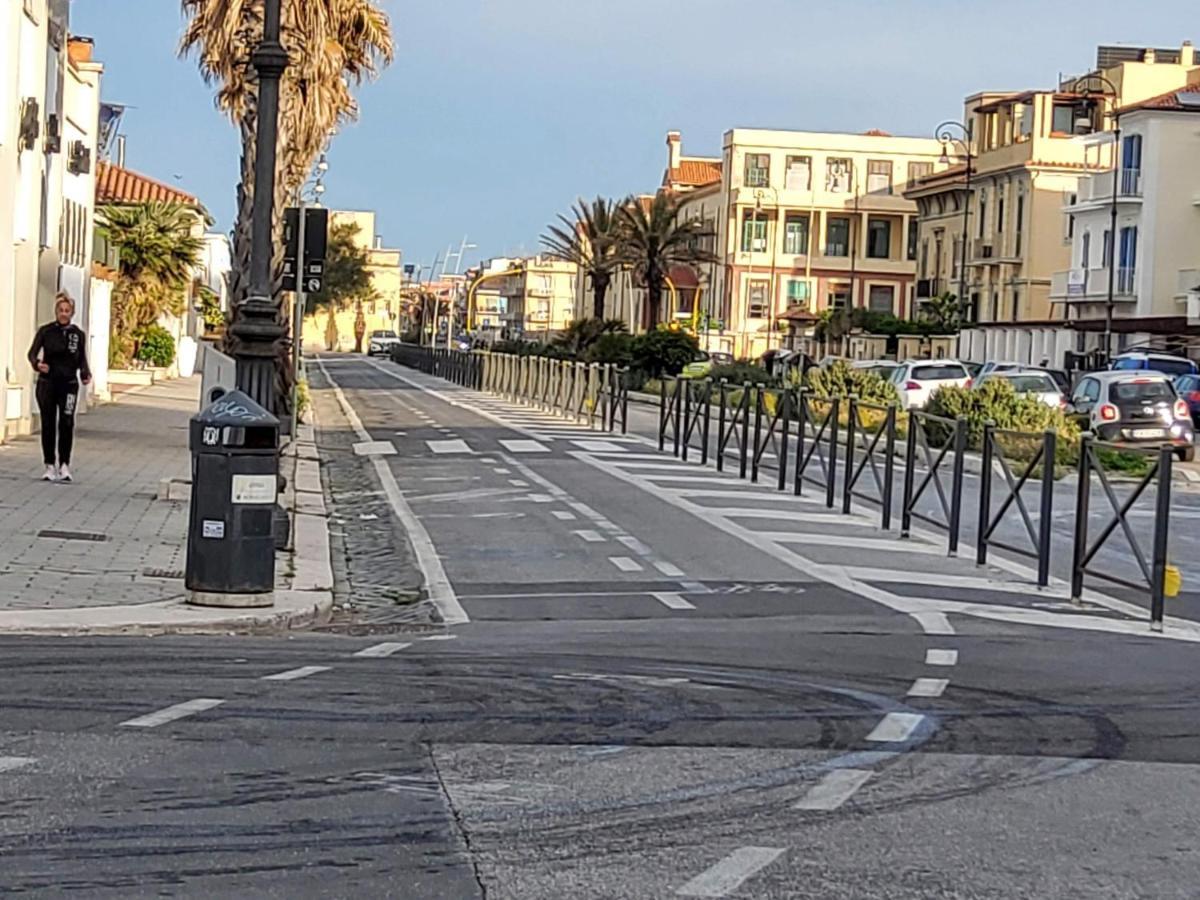 Annadia Sweet Home B&B Lido di Ostia Exteriör bild